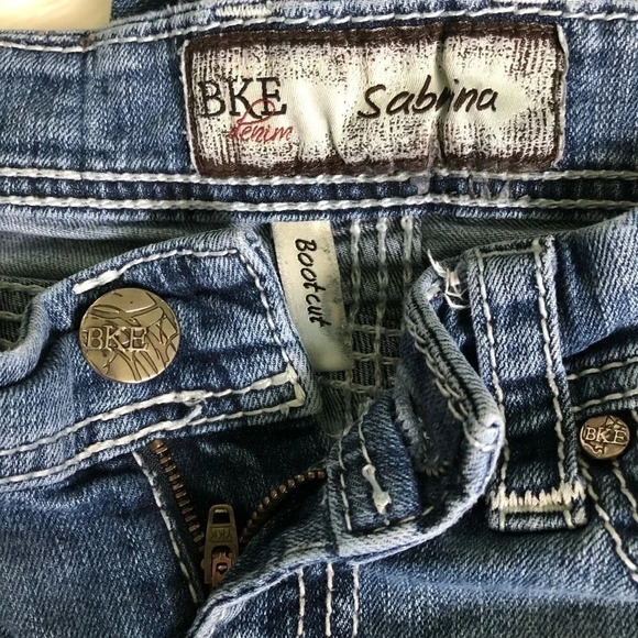 BKE DENIM | distressed bootcut - Picture 7 of 8